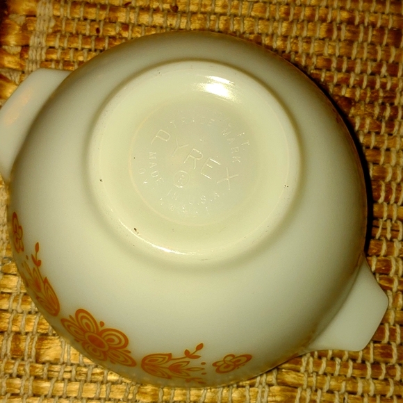 Vintage Pyrex #441 1.5 PT - Picture 4 of 4